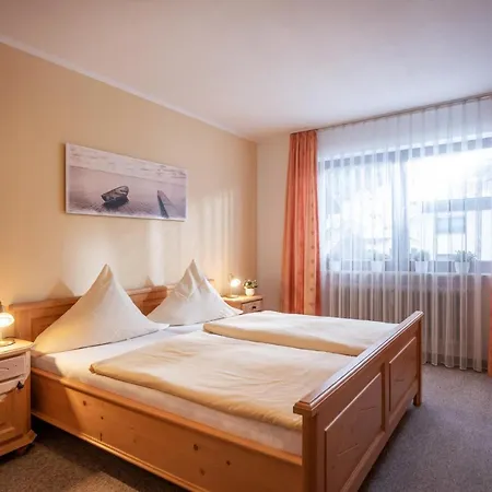 Fewo Tatzelwurm A5 , Bergblick, Schwimmbad, Sauna, Smart Tv55, Aussergewohnlich * Oberaudorf