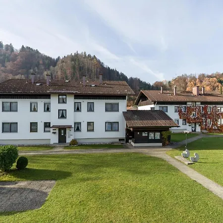Apartment Fewo Tatzelwurm A5 , Bergblick, Schwimmbad, Sauna, Smart Tv55, Aussergewohnlich Oberaudorf
